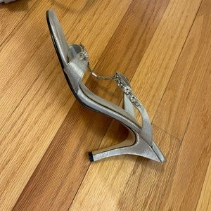 Silver size 7 heals
